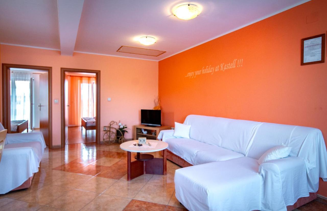 Kastell Apartments Lopar Ngoại thất bức ảnh