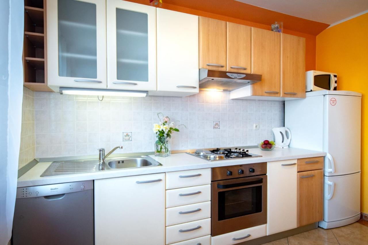 Kastell Apartments Lopar Ngoại thất bức ảnh