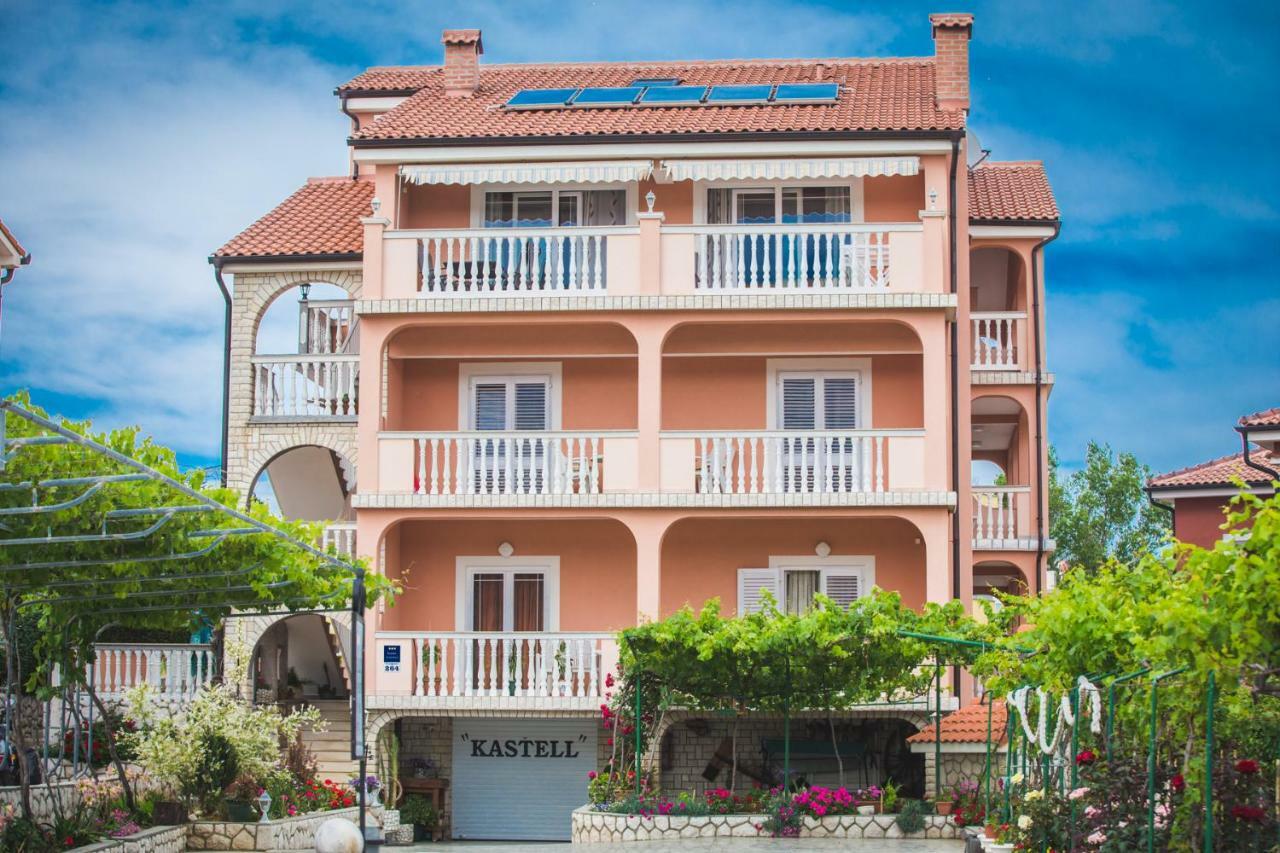 Kastell Apartments Lopar Ngoại thất bức ảnh